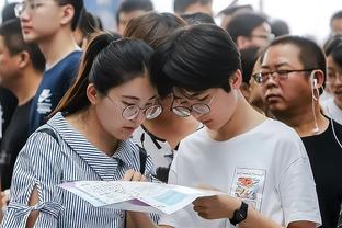 张文逸谈易建联：对后辈的影响深远持久 他就是中国的科比